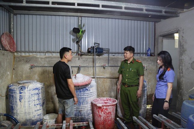 Vụ 3.500 tấn giá đỗ "ngậm" chất cấm tuồn ra thị trường: Trách nhiệm thuộc về ai?