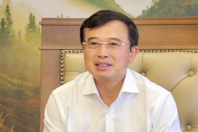 Cựu Thứ trưởng Bộ Công Thương Hoàng Quốc Vượng hầu tòa vụ EVN thiệt hại hơn 1.000 tỷ đồng
