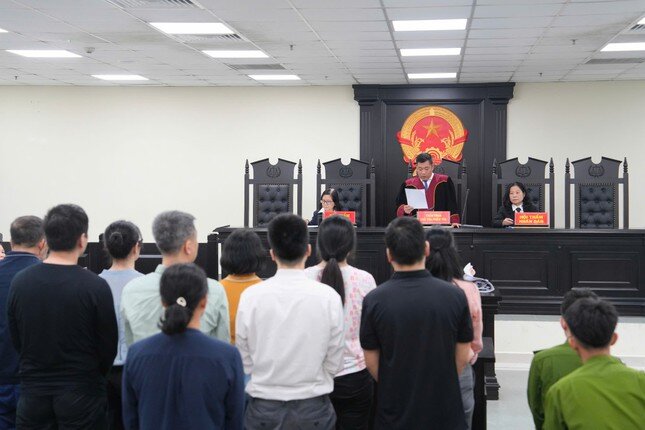 Giám đốc Cty Cổ phần Vàng Phú Cường hầu tòa vì vận chuyển trái phép 426 triệu USD qua biên giới