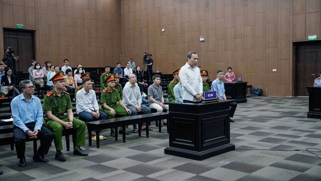 Vụ EVN thiệt hại hơn 1.000 tỷ đồng: Cựu cục trưởng khai báo quanh co, ‘ủn’ trách nhiệm cho cấp phó ảnh 1