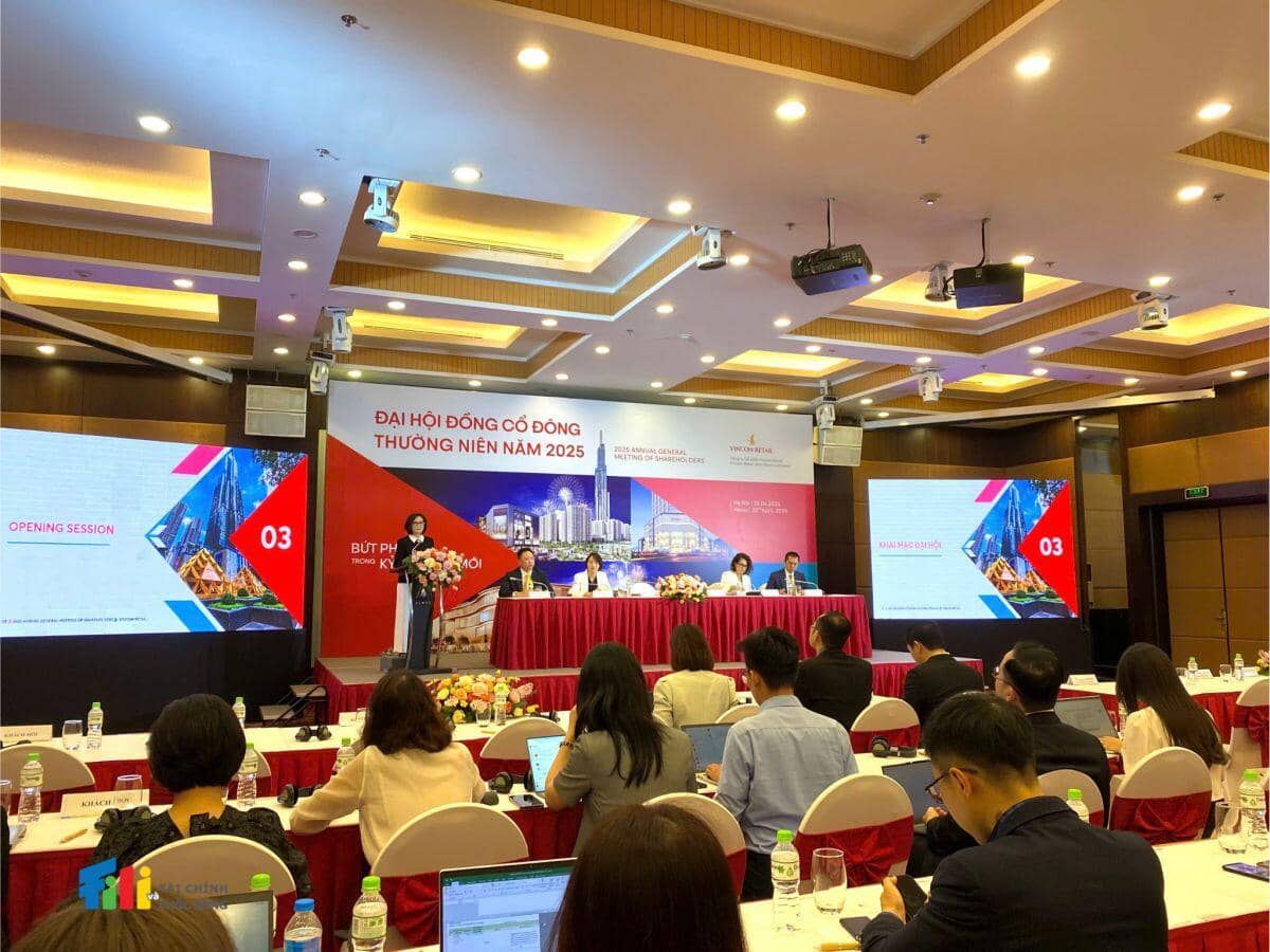 ĐHĐCĐ Vincom Retail: Mục tiêu tăng trưởng lợi nhuận 15%, mở thêm 120,000 m2 mặt sàn bán lẻ