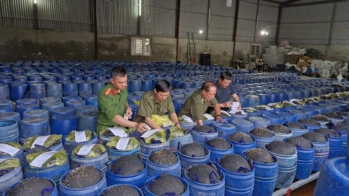 Hàng ngàn tấn giá đỗ “ngậm” hoá chất tuồn ra thị trường, nguy hiểm cho người sử dụng như thế nào?