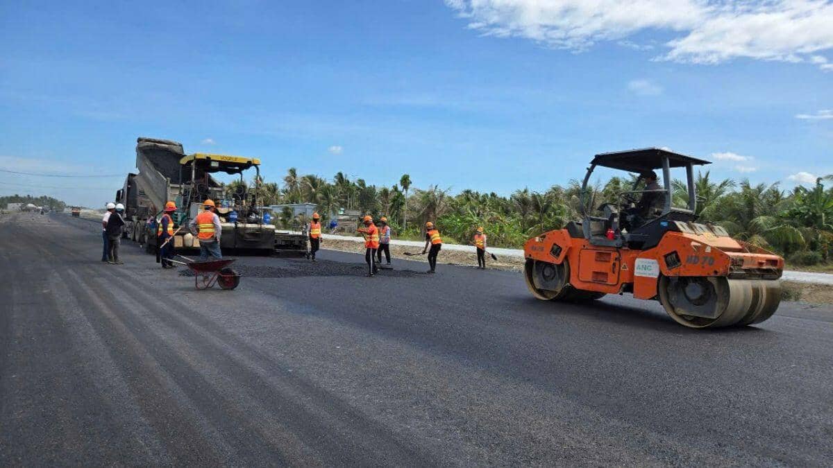 400 người thi công cầu Rạch Miễu 2 không nghỉ lễ 30/4 ảnh 9