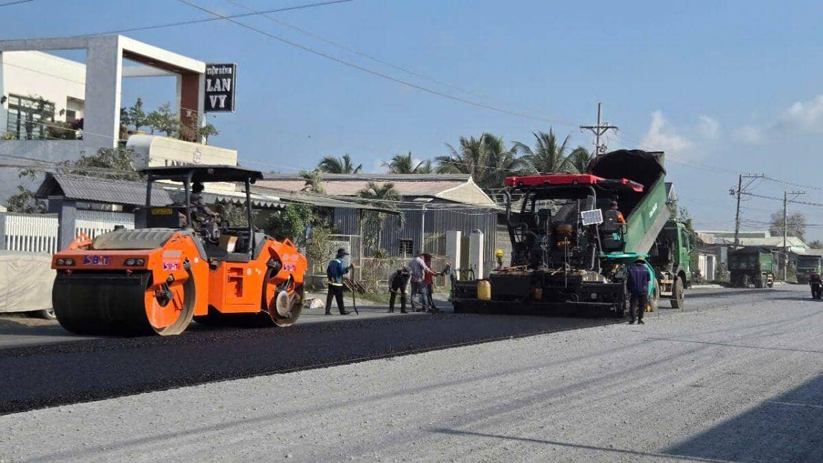 400 người thi công cầu Rạch Miễu 2 không nghỉ lễ 30/4 ảnh 1
