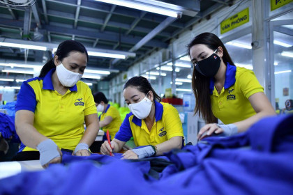WB điều chỉnh dự báo tăng trưởng GDP năm 2025 Việt Nam xuống 5,8%