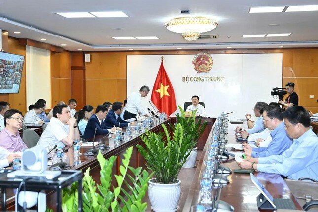 Bộ trưởng Công Thương: Không chọn nhà đầu tư điện chỉ lướt sóng ảnh 1