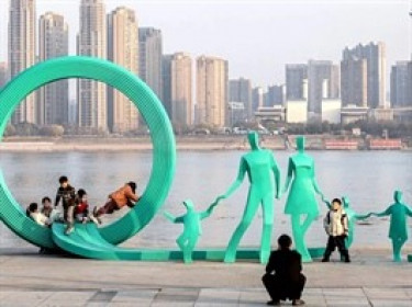 Tập đoàn nước ngoài ồ ạt phát hành “trái phiếu gấu trúc” để phòng vệ rủi ro tại Trung Quốc