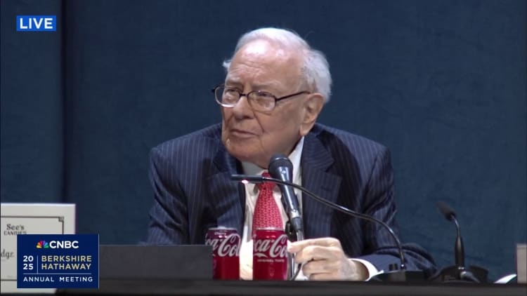 Nhiều câu hỏi xung quanh người kế nhiệm Buffett nắm đế chế đầu tư 1,2 nghìn tỷ USD