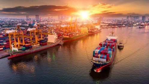 Xuất nhập khẩu 4 tháng đầu năm đạt 276,89 tỷ USD, cán cân thương mại vẫn nghiêng về xuất siêu