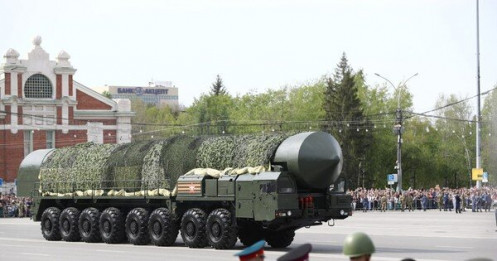 Nhiều thành phố của Nga rầm rộ duyệt binh mừng Ngày Chiến thắng