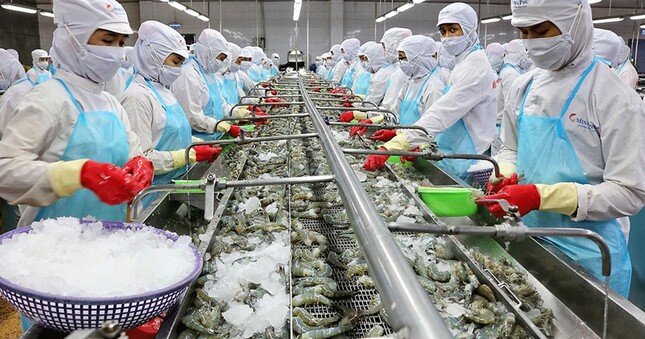 Tăng giá điện: Người dân lo áp lực, doanh nghiệp sợ ‘đu’ thêm phí ảnh 1