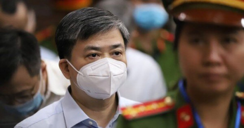 Cựu Bí thư Tỉnh ủy Bến Tre được giảm án 7 năm tù