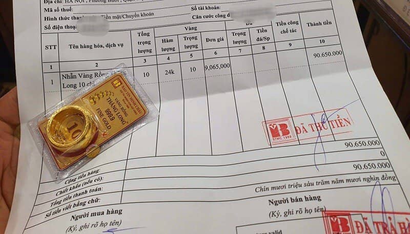 Giá vàng chiều 12/5: Lao dốc không phanh, bất ngờ với động thái của người dân trên phố vàng