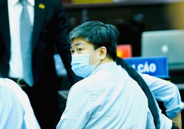 Cựu Bí thư Tỉnh ủy Bến Tre được giảm án 7 năm tù ảnh 3