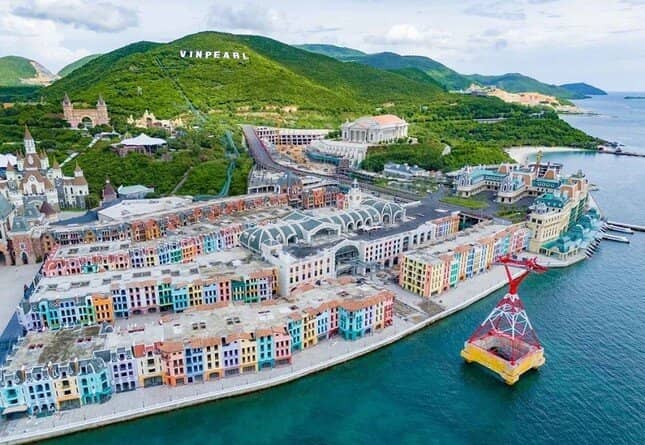 Cổ phiếu Vinpearl cháy hàng ngay khi chào sàn ảnh 2