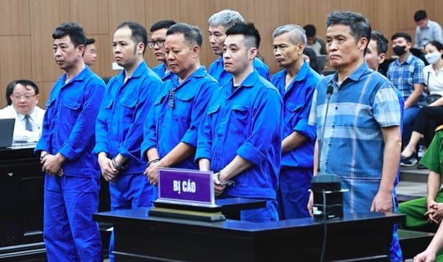 Chủ tịch Công ty Đất hiếm Việt Nam đổ lỗi cho thông tư của Bộ Công Thương