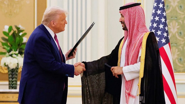 Ông Trump mang về khoản đầu tư 600 tỷ USD từ Ả-rập Saudi