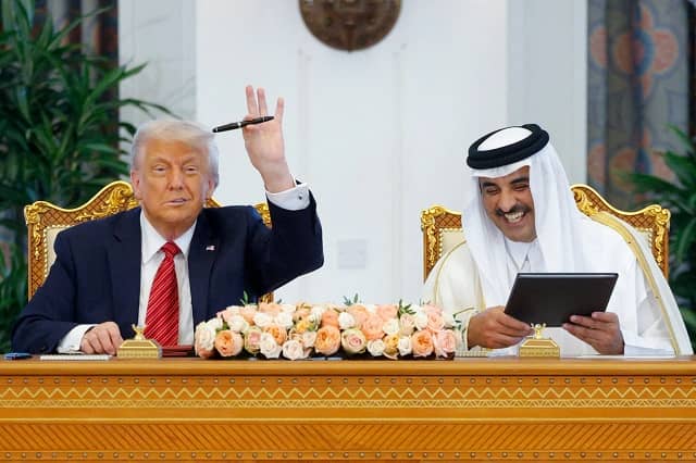 Sau Ả-rập Saudi, ông Trump mang về thỏa thuận hơn 243 tỷ USD từ Qatar