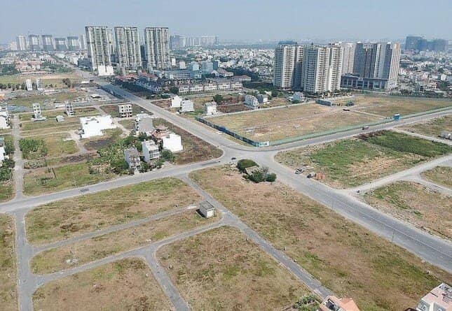 Tăng thu ngân sách: Phải đẩy mạnh đánh thuế tài, đấu giá quyền sử dụng đất ảnh 1