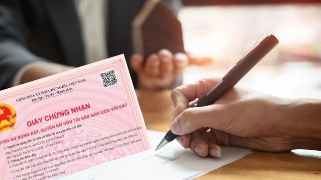 Đề xuất xã cấp sổ đỏ sau khi bỏ cấp huyện ảnh 1