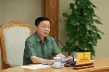 Phó Thủ tướng: Thủ tục hành chính vẫn là điểm nghẽn lớn trong việc triển khai dự án nhà ở