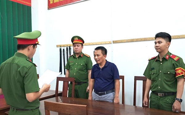 Đại gia Khoa gỗ nhận “chạy án”, chiếm đoạt gần 637.000 USD