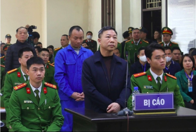 Giảm 1 năm tù cho bị cáo Lưu Bình Nhưỡng, bác kháng cáo của ông Lê Thanh Vân ảnh 1