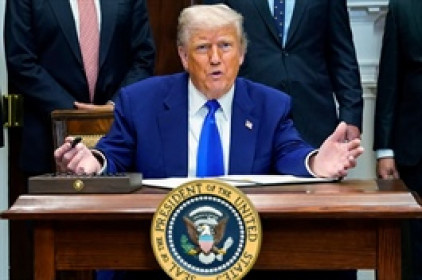 Ông Trump có thể duy trì thuế quan 30% với Trung Quốc đến cuối năm 2025