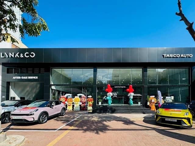 Tasco muốn đầu tư 385 tỷ vào 52 showroom phân phối xe Geely
