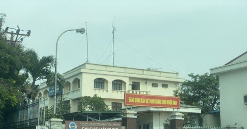 Thủ đoạn 'móc nối' để thông quan hàng lậu giữa doanh nghiệp và cán bộ chi cục hải quan