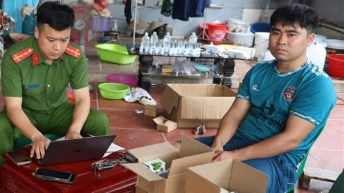 Bán 100.000 đơn hàng mỹ phẩm giả thu lợi 6 tỷ đồng