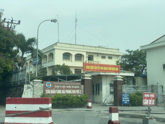 Thủ đoạn móc nối để thông quan hàng lậu giữa doanh nghiệp và cán bộ chi cục hải quan ảnh 1