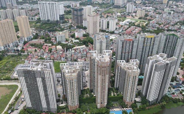 Hàng triệu tỷ đồng chảy vào bất động sản, vì sao doanh nghiệp vẫn ‘đói’ vốn? ảnh 1