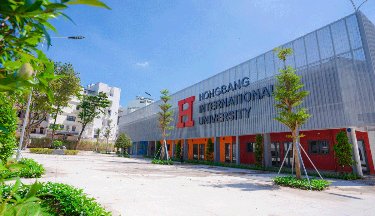 Lý do doanh nghiệp chi tiền khủng sở hữu trường học ảnh 3