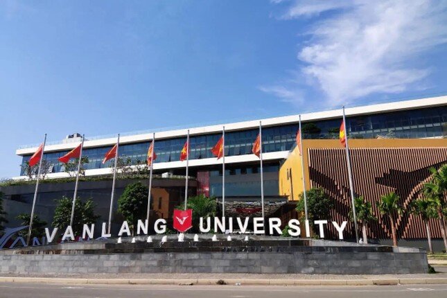 Lý do doanh nghiệp chi tiền khủng sở hữu trường học ảnh 4