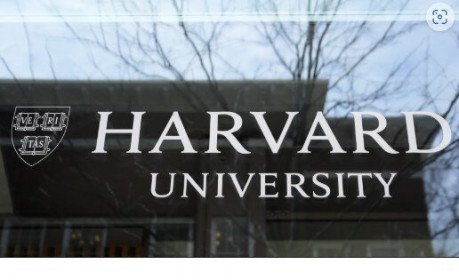Chính quyền Tổng thống Trump thu hồi quyền tuyển sinh quốc tế của Đại học Harvard