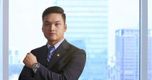 'Con nhà đại gia' mua cổ phiếu ồ ạt