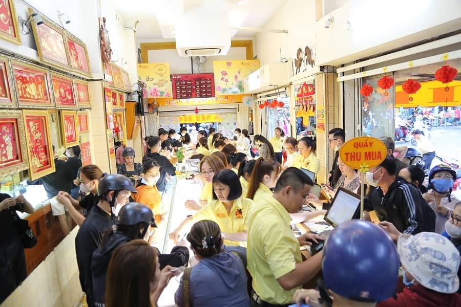 Nhìn lại một tuần biến động của giá vàng