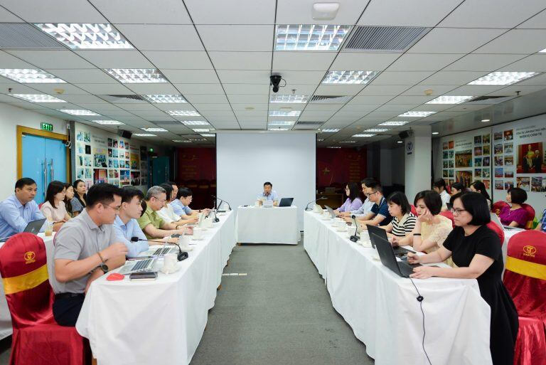 Loạt ông lớn dệt may ứng phó 90 ngày "vàng" hoãn áp thuế Mỹ