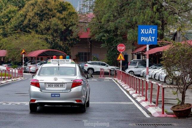 Từ 1/6, áp dụng bộ 600 câu hỏi mới dùng cho sát hạch lái xe ảnh 2