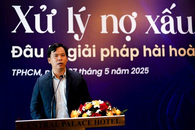 Không thể gỡ nợ xấu nếu tín dụng bất động sản đóng băng ảnh 4