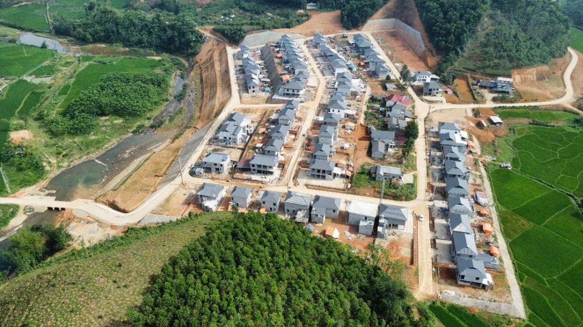 Khu tái định cư như khu du lịch sinh thái trên đồi cao ảnh 1