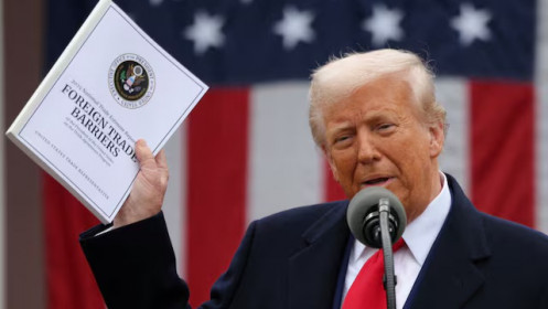 Sau điều chỉnh số liệu, kinh tế Mỹ vẫn tăng trưởng âm trong quý 1