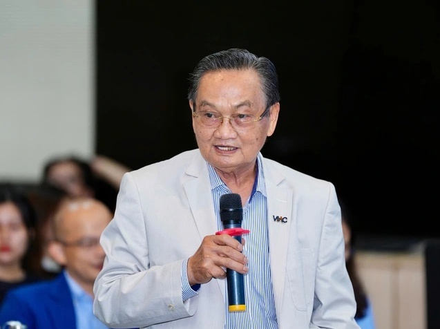 Doanh nghiệp vật vã trong nắng hạn vừa gặp cơn mưa rào ảnh 3