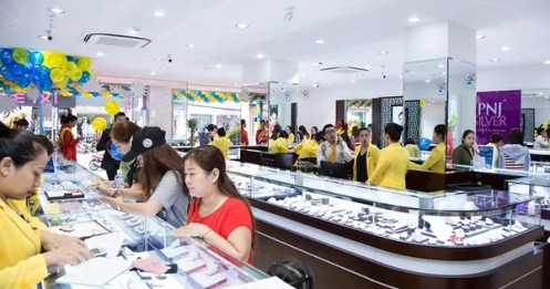 Cổ phiếu PNJ lao dốc sau kết luận thanh tra sai phạm