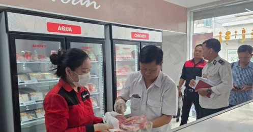 Loạt cửa hàng C.P ở Sóc Trăng dùng giấy chứng nhận an toàn thực phẩm hết hạn