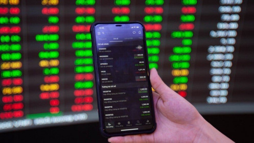 Thị trường chứng khoán trong vùng tích lũy: Cơ hội cho tầm nhìn dài hạn giữa những biến động ngắn hạn