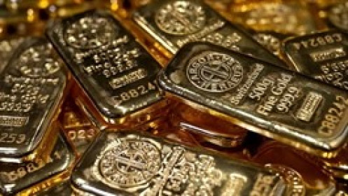 Vàng thế giới quay đầu giảm hơn 1%