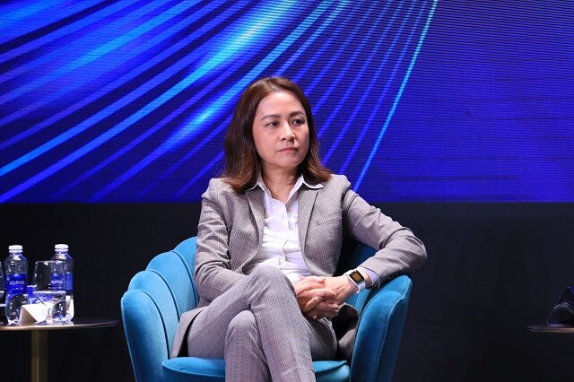 Biến động vĩ mô toàn cầu, quỹ đầu tư "đặt cược" vào nhóm ngành nào?
