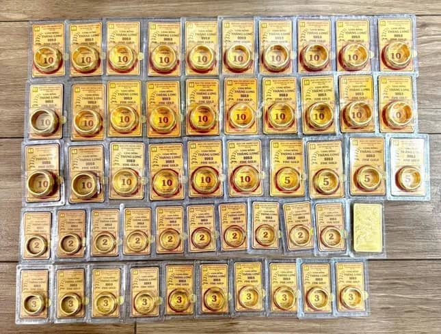 Giá vàng đứng im, tỷ giá trung tâm lập kỷ lục